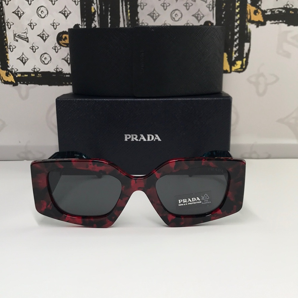 New Authentic Prada Red Tortoise Shell Sunglasses - Picture 5 of 17